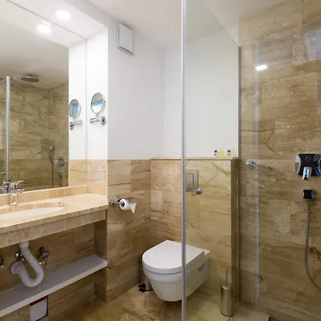 Abba Szálloda 4*